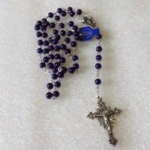 American need Fatima necklace